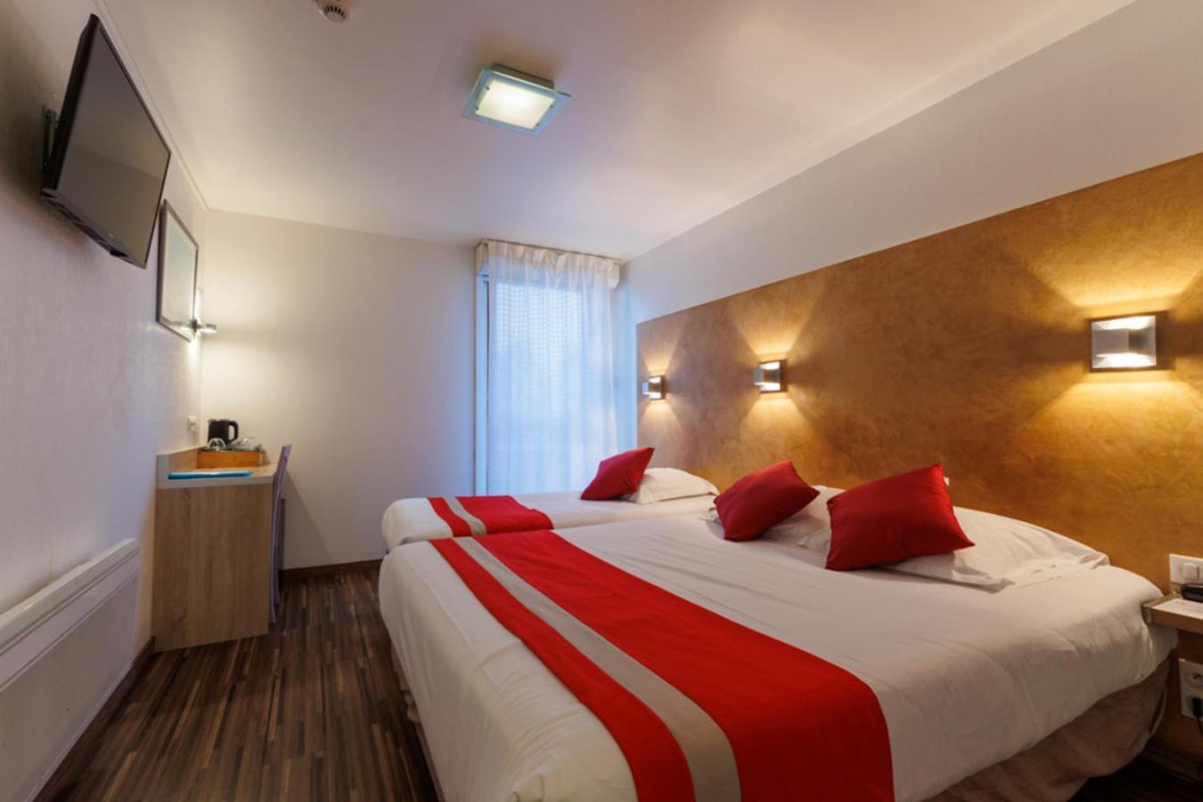 לה רושל Logis Hotel Le Rochelois מראה חיצוני תמונה